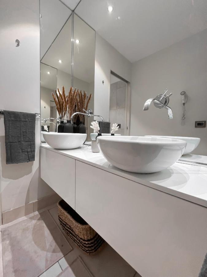 Maison Caesar - Exclusive Apartment 115 M2 Рим Экстерьер фото